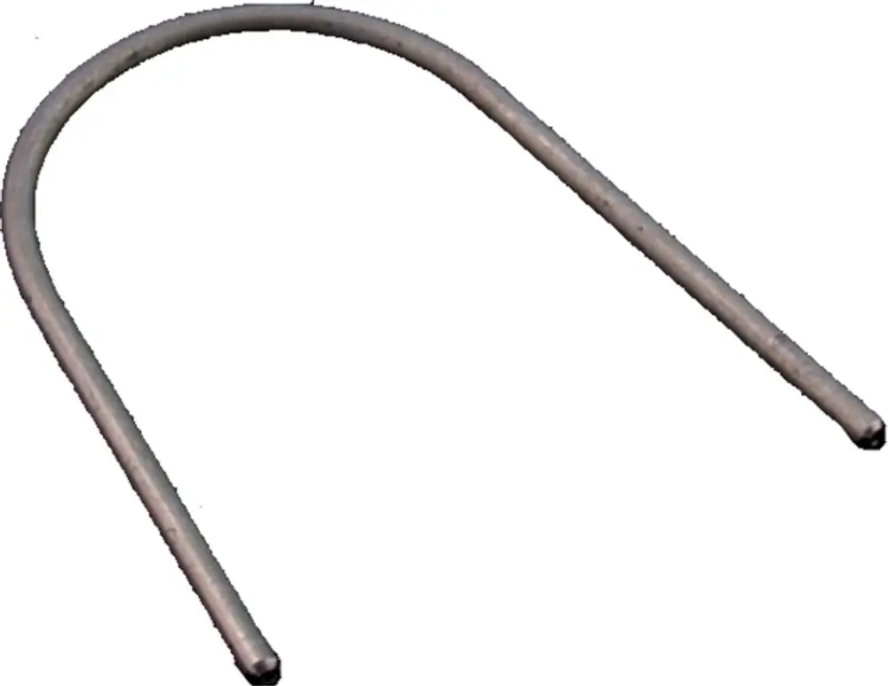 Metallene Steckklammer in U-Form, geeignet für Kippdurchführungen. Hersteller Wolf. Neutraler Hintergrund.